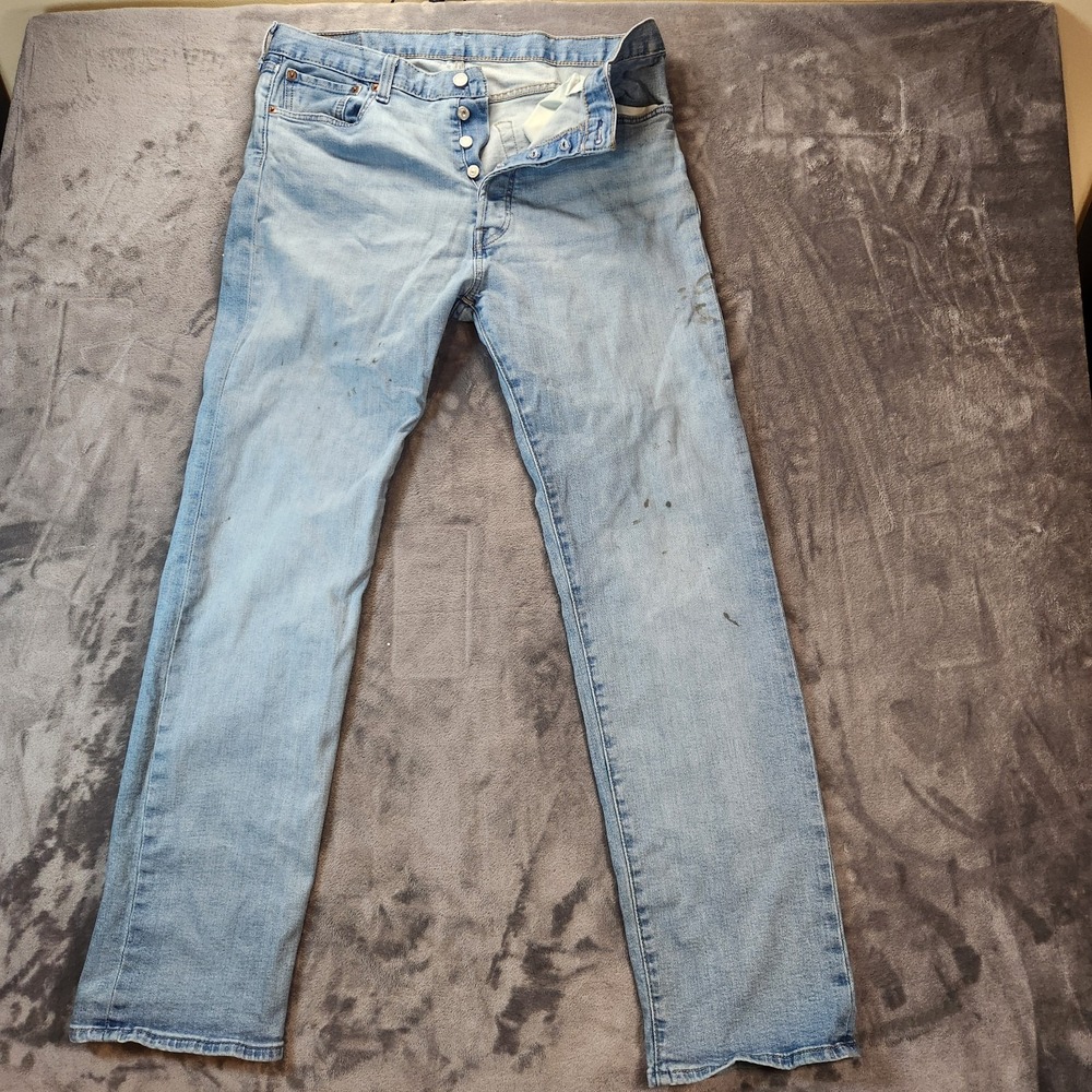 Levis 501 Jeans Mens 36x34 Blue Button Fly Original Straight Light Wash Denim